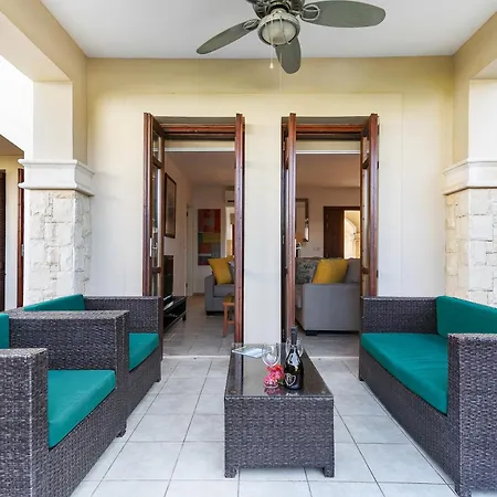 2 Bedroom Kalypso With Private Garden, Aphrodite Hills Apartmán