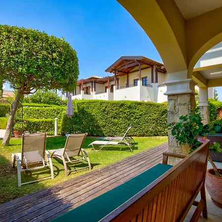 Apartmán 2 Bedroom Kalypso With Private Garden, Aphrodite Hills Kouklia