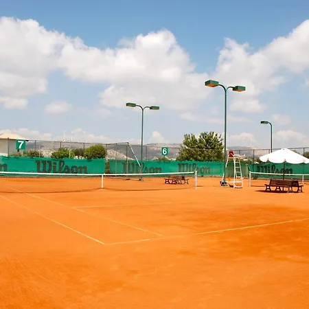 2 Bedroom Kalypso With Private Garden, Aphrodite Hills * Kouklia