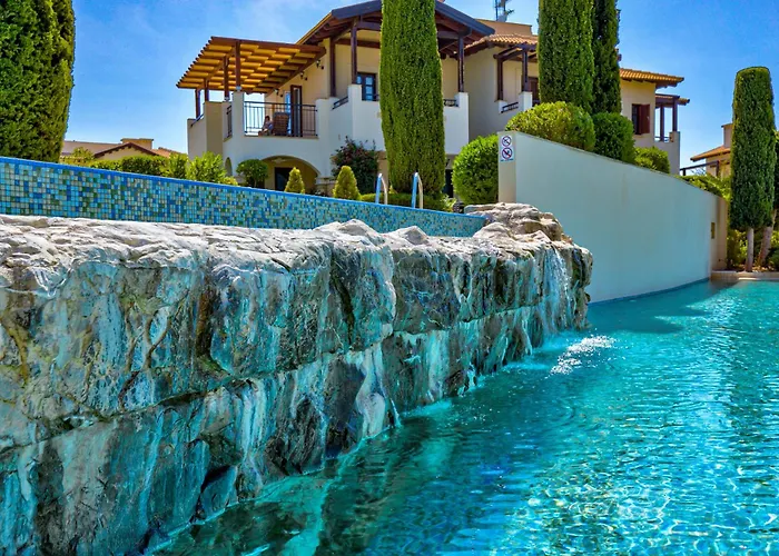 2 Bedroom Kalypso With Private Garden, Aphrodite Hills Apartamento Kouklia