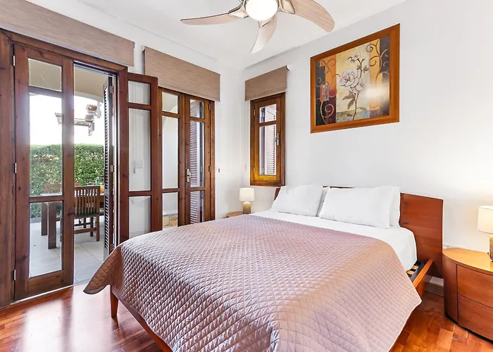 Apartment 2 Bedroom Kalypso With Private Garden, Aphrodite Hills Kouklia