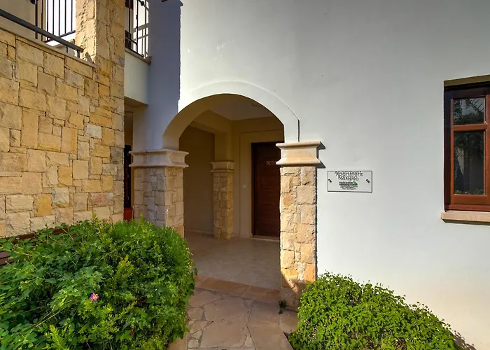 Apartamento 2 Bedroom Kalypso With Private Garden, Aphrodite Hills Kouklia