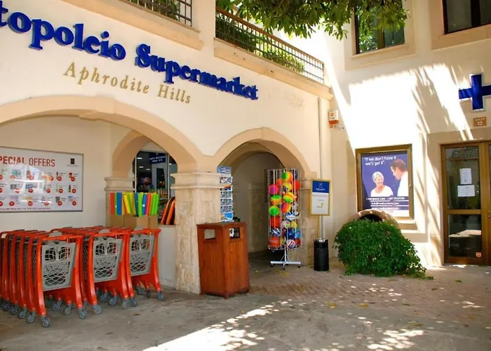 2 Bedroom Kalypso With Private Garden, Aphrodite Hills Apartamento Kouklia